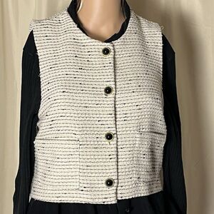 Tullea Tweed Vest Medium Ivory Black Boucle Cropped Lined Button Front Pockets